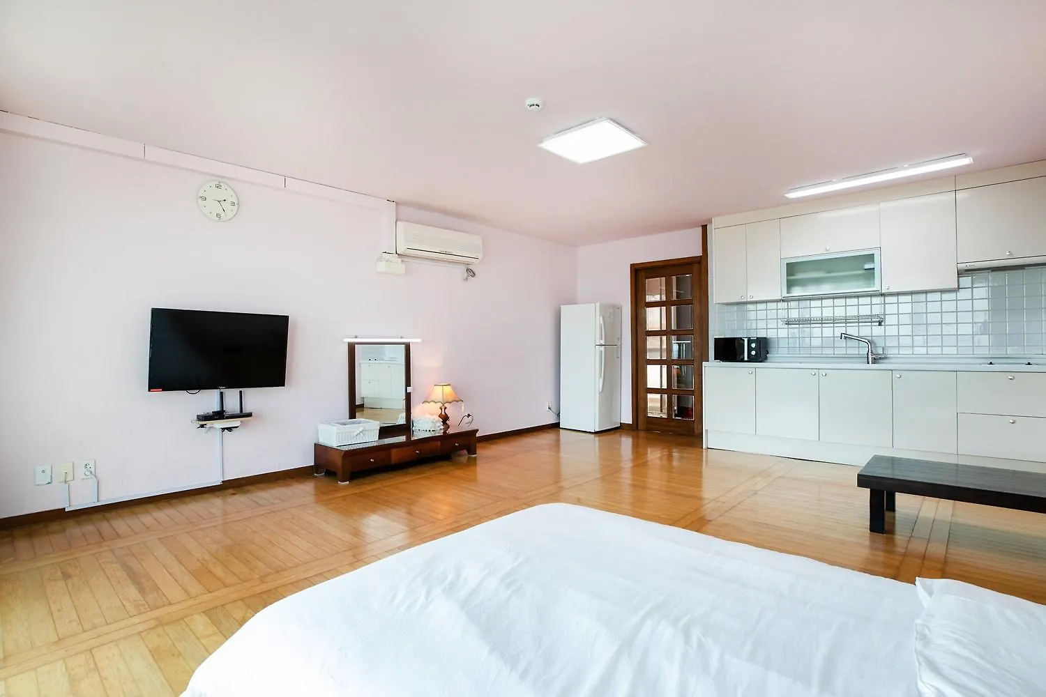 Ganghwa Cafe Pension Amote Incheon 4*,