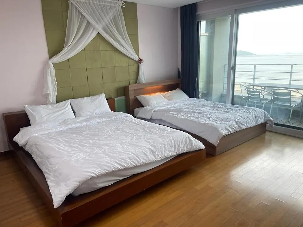 Ganghwa Cafe Pension Amote Incheon Guest house